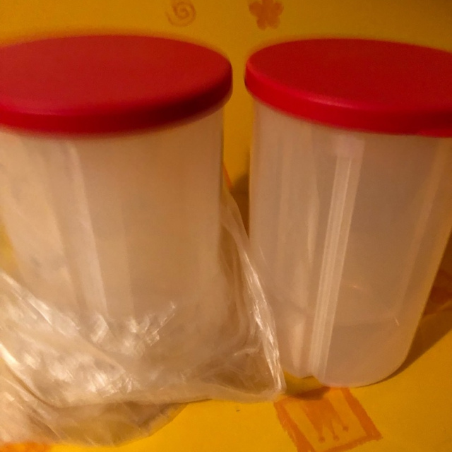 Vorratsbehälter mit Dreh schütten (2) 