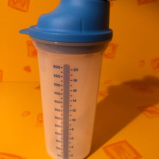 Mix Becher Shake It 600ml versace. Farben